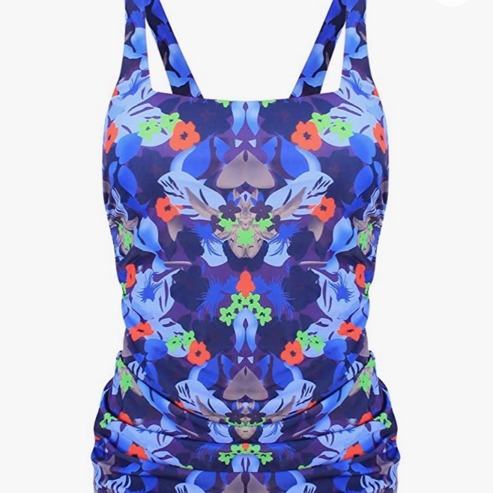 NWT Juniors XL 2 piece Swim